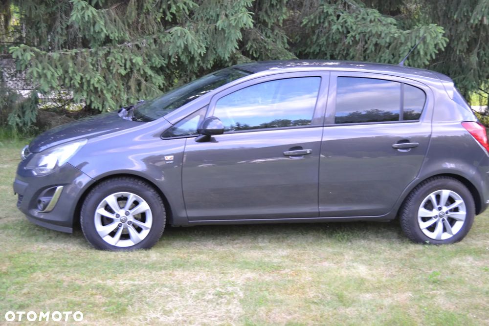 Opel Corsa 1.4 16V Energy - 5
