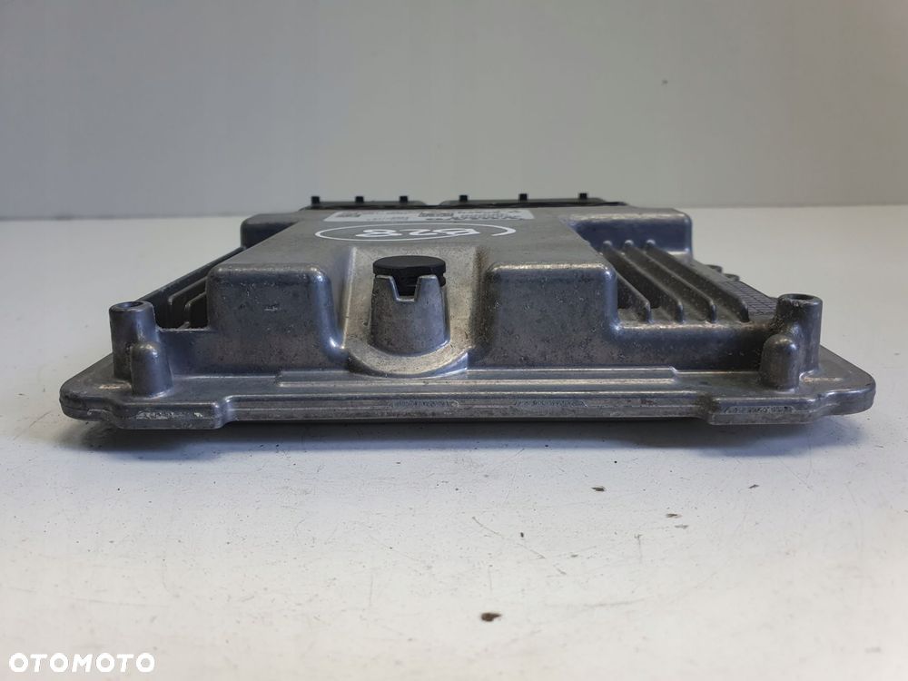 Volvo V40 CROSS COUNTRY 1.5 T3 STEROWNIK SILNIKA komputer 32255068 - 12