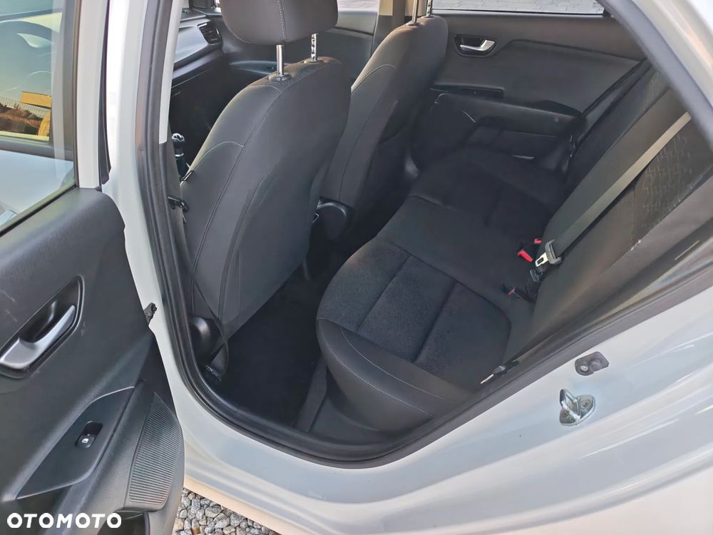 Kia Rio 1.2 ISG Dream-Team Edition - 15