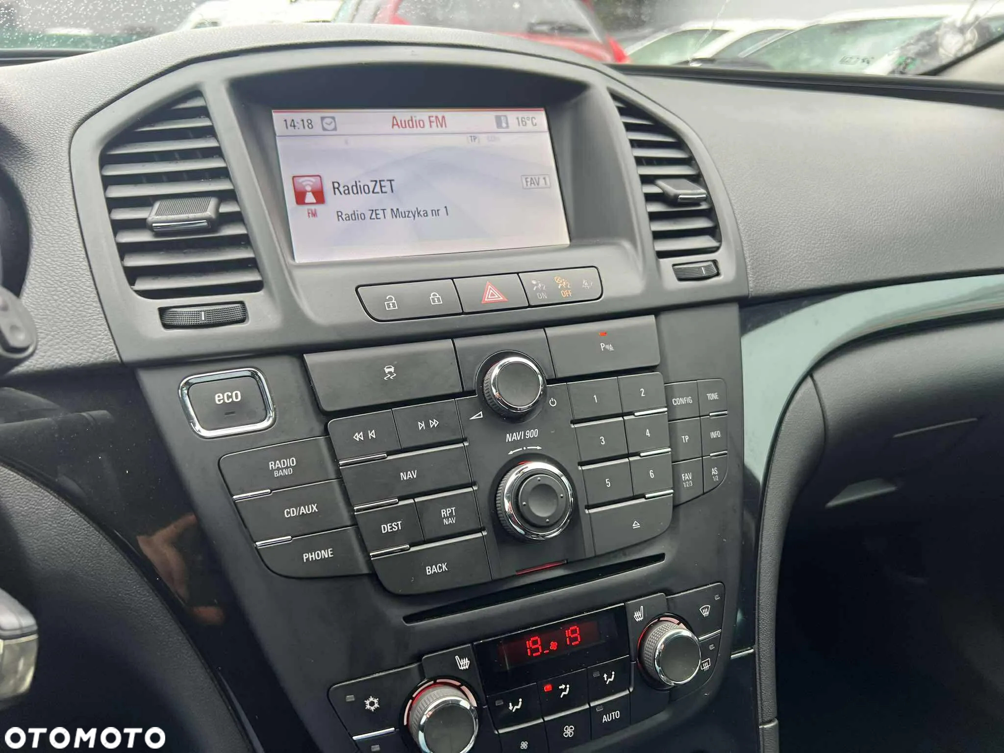 Opel Insignia 2.0 CDTI - 12