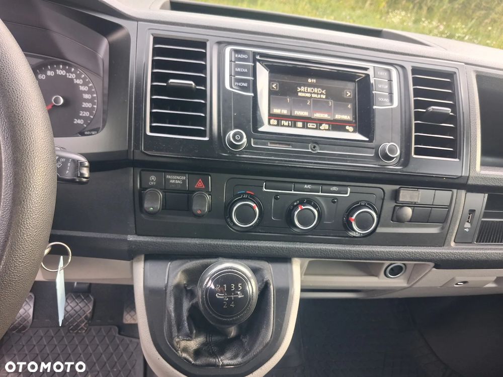 Volkswagen Transporter T6 - 27