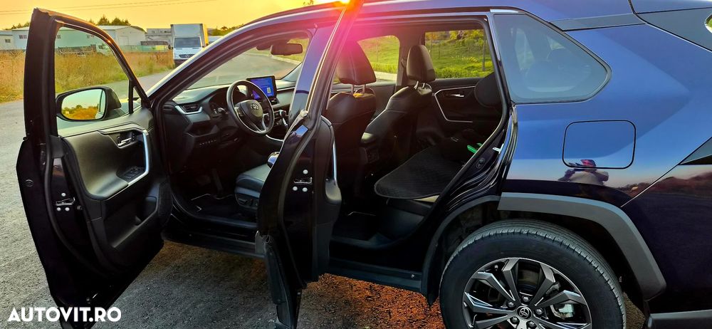 Toyota RAV4 2.5 VVT-iE 4x4 Luxury Plus - 15