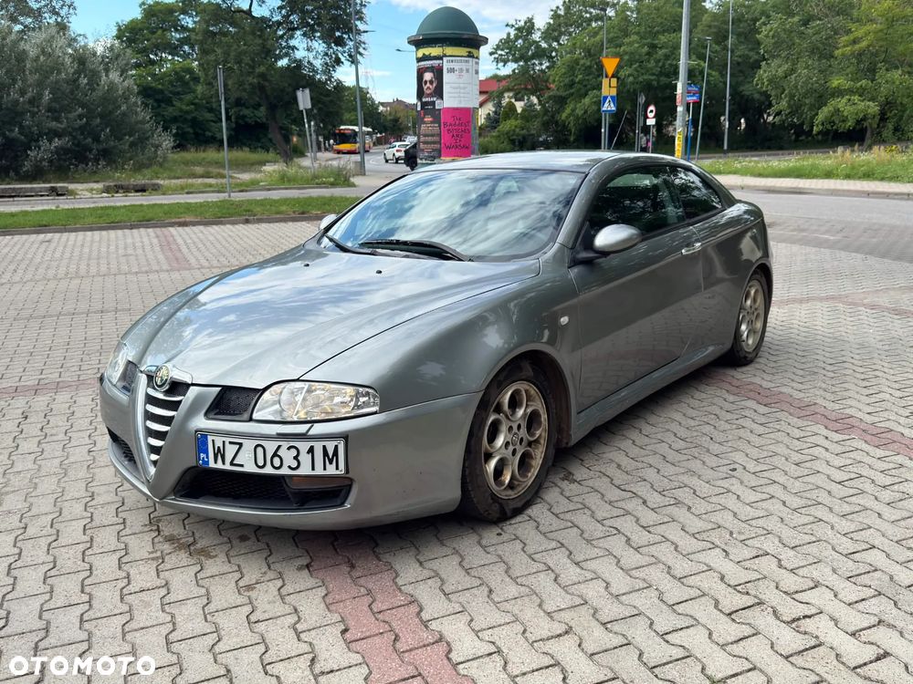 Alfa Romeo GT 1.9JTD 16V Impression - 4
