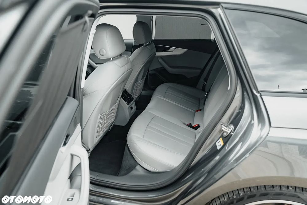 Audi A4 Avant 40 TDI quattro S tronic - 27