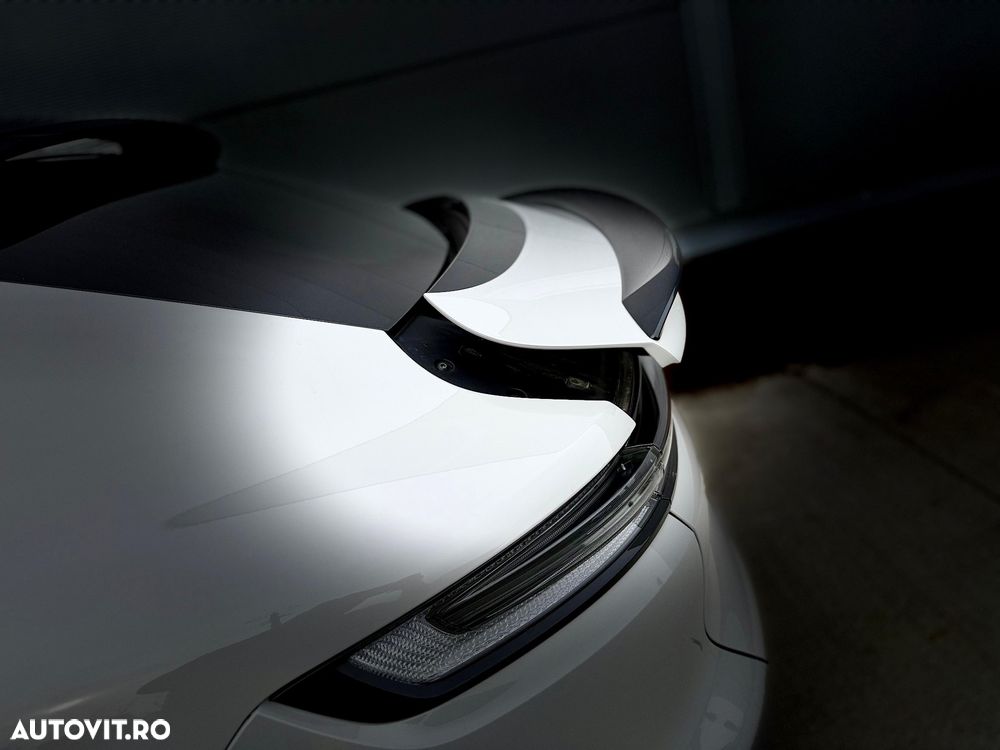 Porsche Cayenne Coupe GTS Tiptronic S - 31