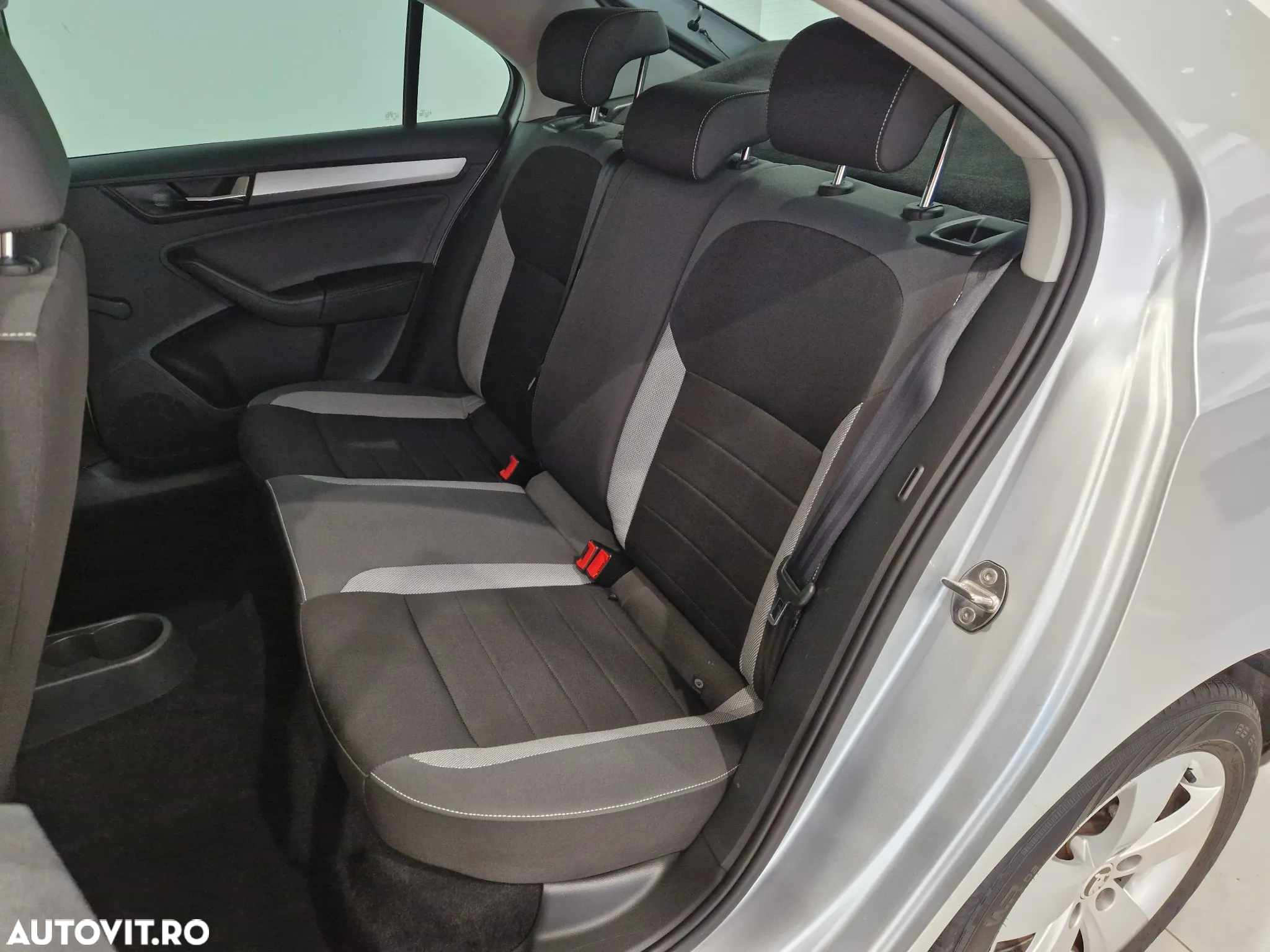Skoda RAPID - 14