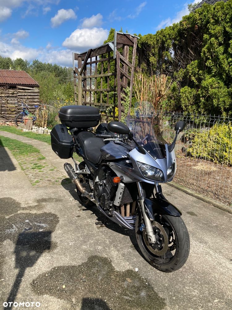 Yamaha FZS - 5