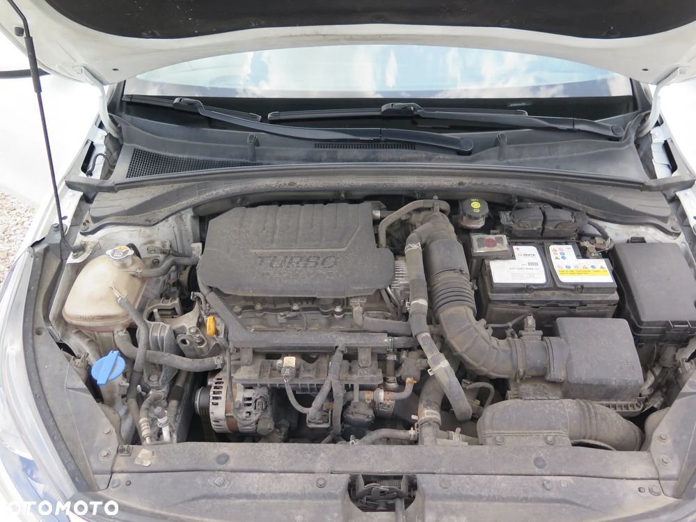 Kia Ceed 1.5 T-GDI M - 34