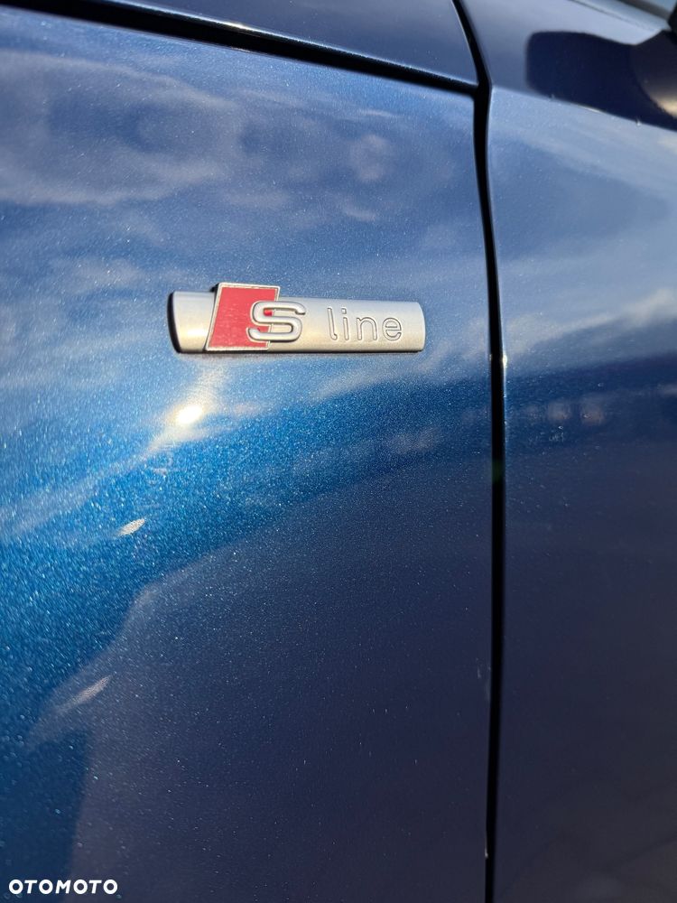 Audi A1 Sportback 1.4 TFSI S tronic S line edition m S line Sportpaket - 26