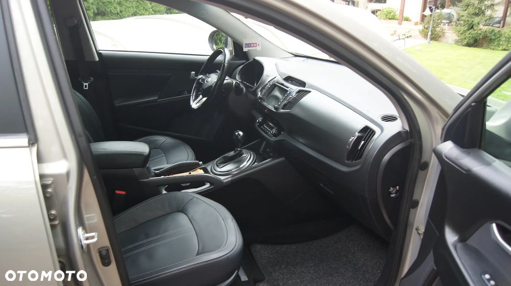 Kia Sportage 2.0 CVVT 2WD Automatik Vision - 18