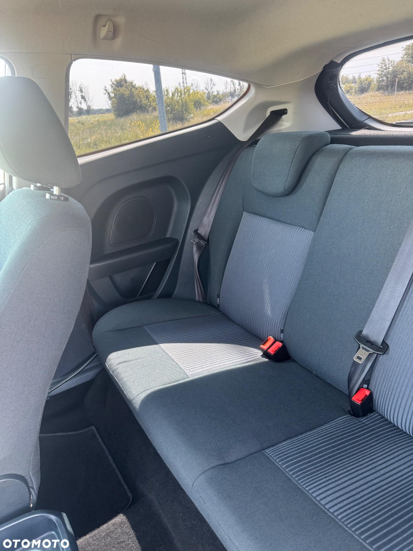 Ford Fiesta 1.25 Ambiente - 22