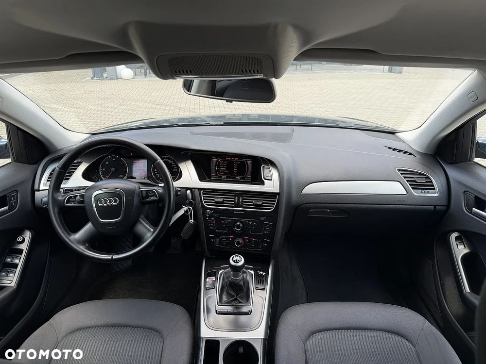 Audi A4 Avant 2.0 TDI DPF Ambition - 8