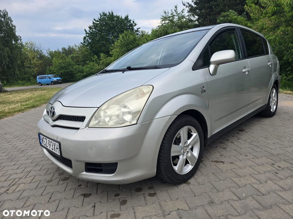 Toyota Corolla Verso - 1