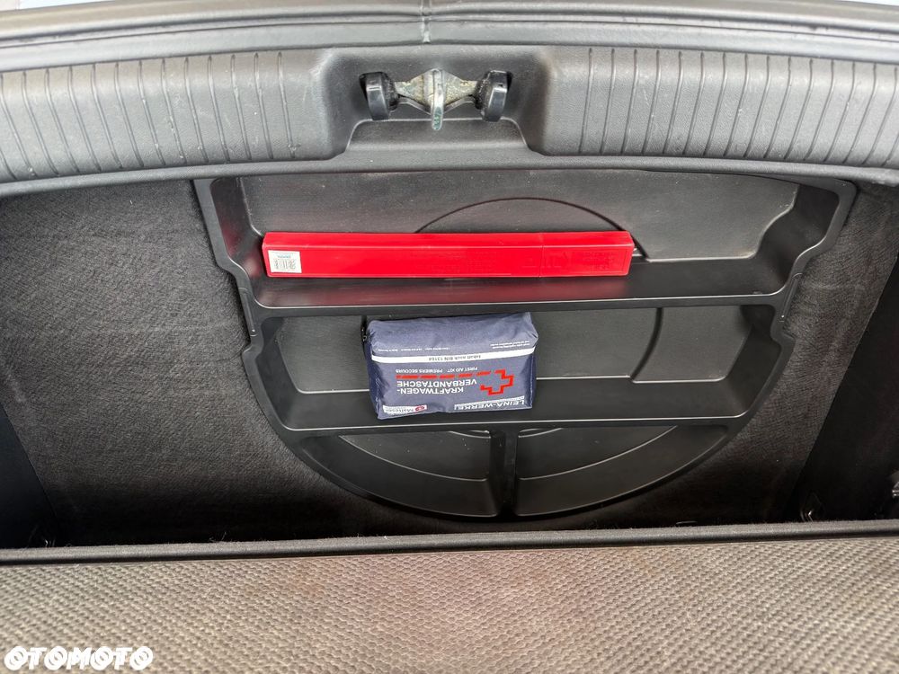 Kia Venga 1.6 CVVT Spirit - 37