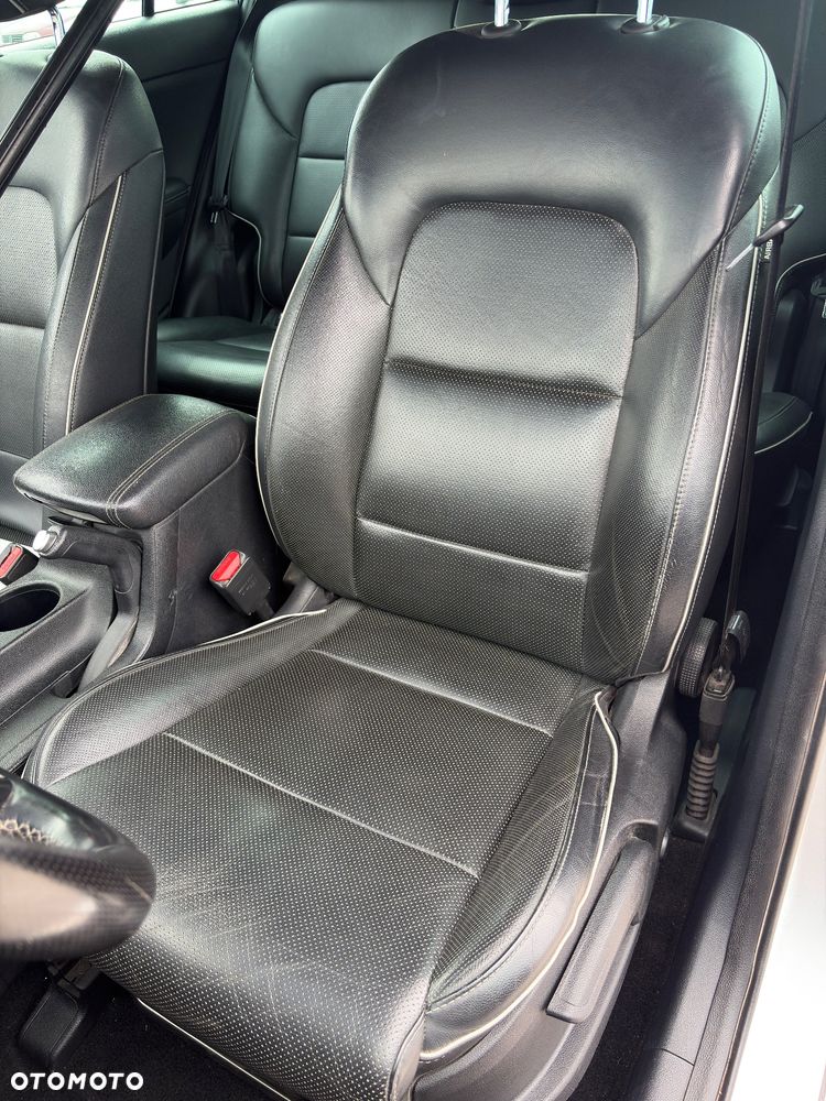 Kia Sportage 1.7 CRDI Business Line 2WD - 27