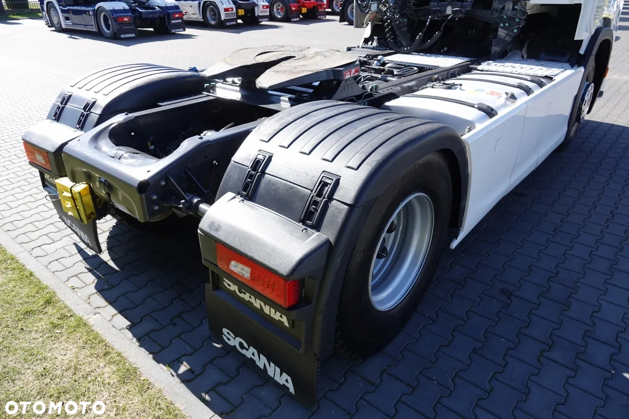Scania R 450 / RETARDER / NISKA KABINA /  HYDRAULIKA / CAŁA NA PODUSZKACH / OPONY 100%  / PO KONTRAKCIE SERWISOWYM - 14