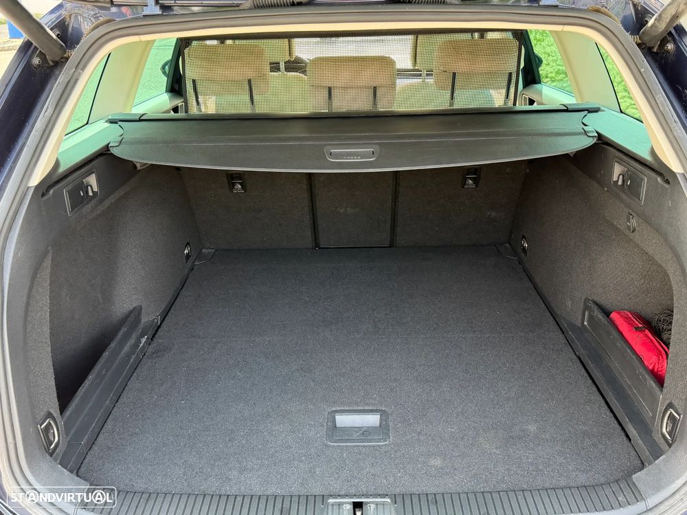 VW Passat Variant 2.0 TDI Highline DSG - 6