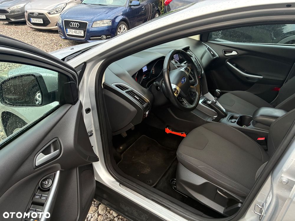 Ford Focus 1.6 TDCi ECOnetic 88g Start-Stopp-System Titanium - 8