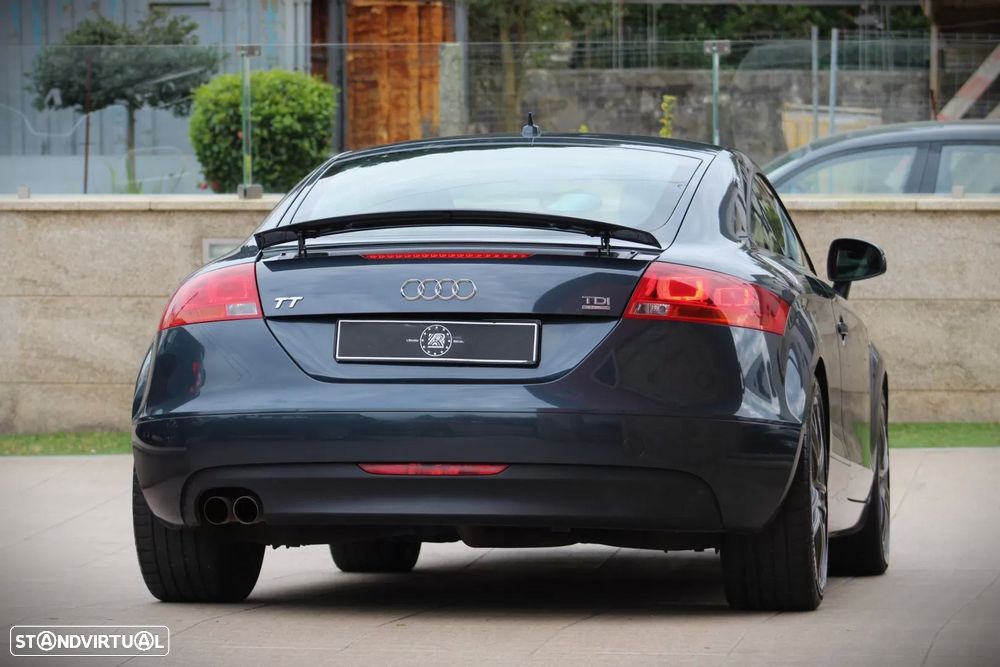 Audi TT Coupé 2.0 TDI quattro - 25