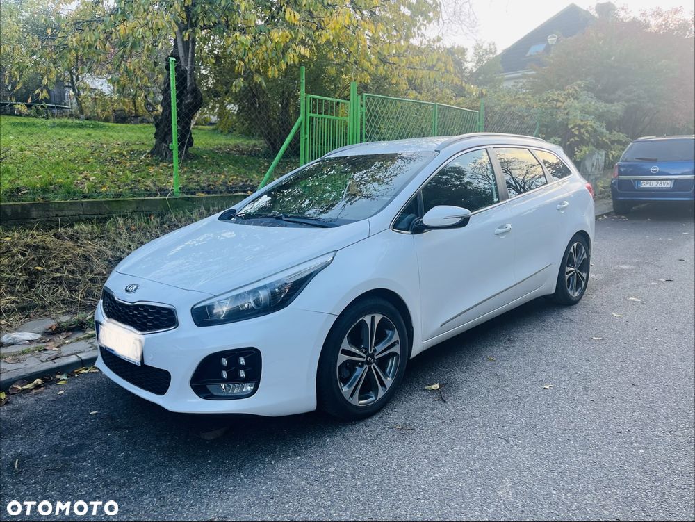 Kia Ceed - 1