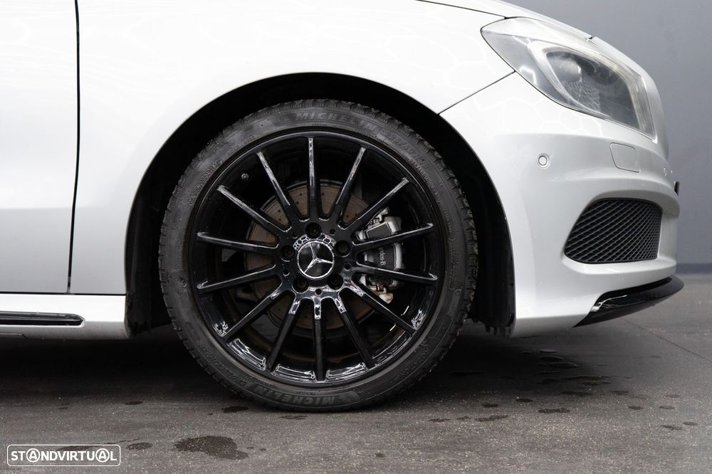 Mercedes-Benz A 180 - 11