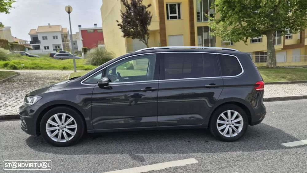 VW Touran 2.0 TDI R-Line - 6