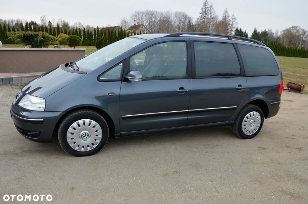 Volkswagen Sharan 1.9 TDI Family - 24