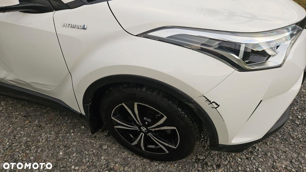Toyota C-HR - 12
