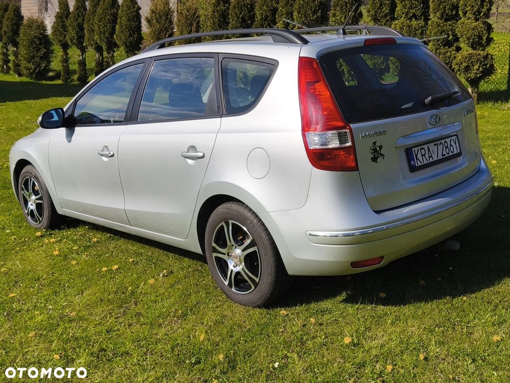 Hyundai i30 i30cw 1.6 Edition Plus - 2