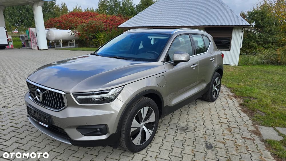 Volvo XC 40 T5 Plug-In Hybrid Momentum Pro - 3