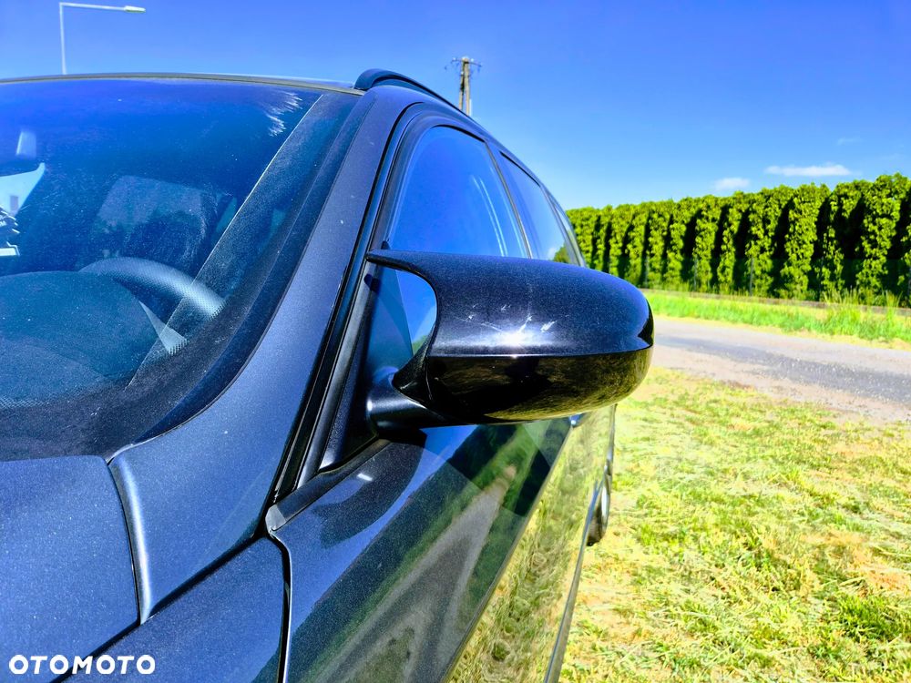 BMW Seria 3 320d DPF Edition Exclusive - 19