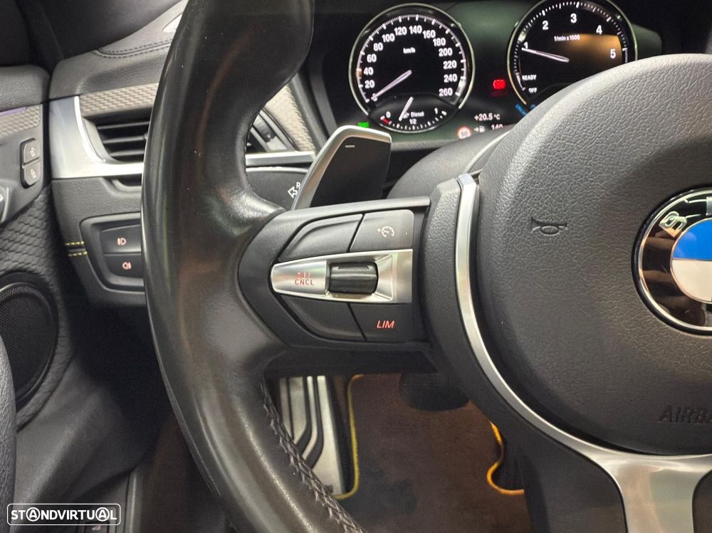 BMW X2 18 d xDrive Auto Pack 50 anos M - 20