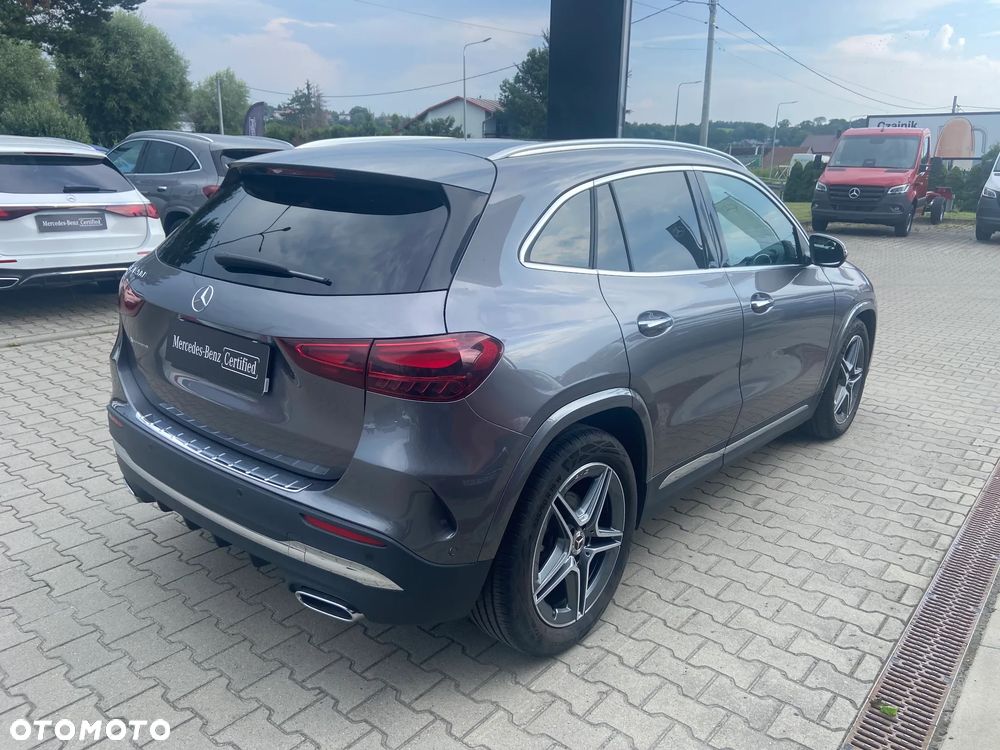 Mercedes-Benz GLA 200 mHEV AMG Line 7G-DCT - 4