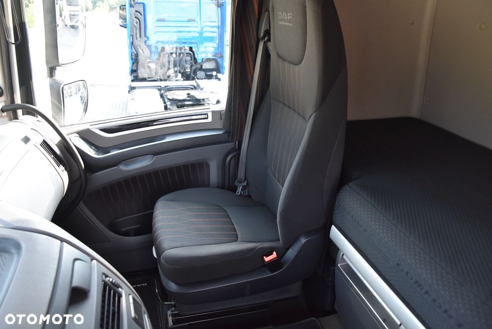 DAF XF 480 / SUPER SPACE CAB / STANDARD / KLIMA POSTOJOWA / XENON / SALON POLSKA / JEDEN WŁAŚCICIEL / SERWISOWANY / BARDZO DOBRY STAN ! ! ! - 27