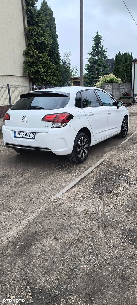 Citroën C4 PureTech 110 Selection - 4