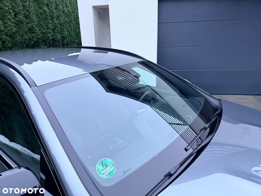 Mercedes-Benz Klasa E - 23