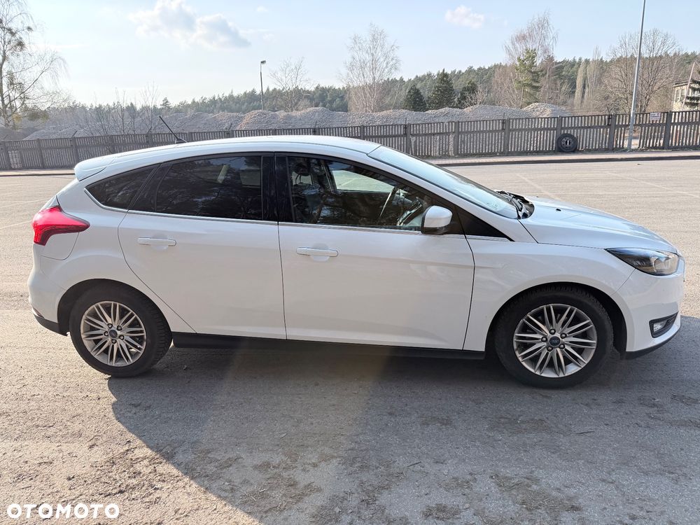 Ford Focus 1.0 EcoBoost SYNC Edition ASS - 4