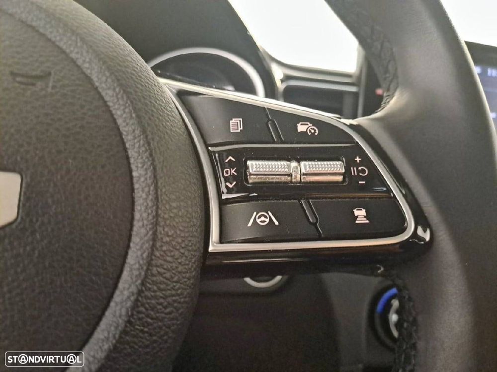 Kia XCeed 1.6 GDi PHEV Drive - 16