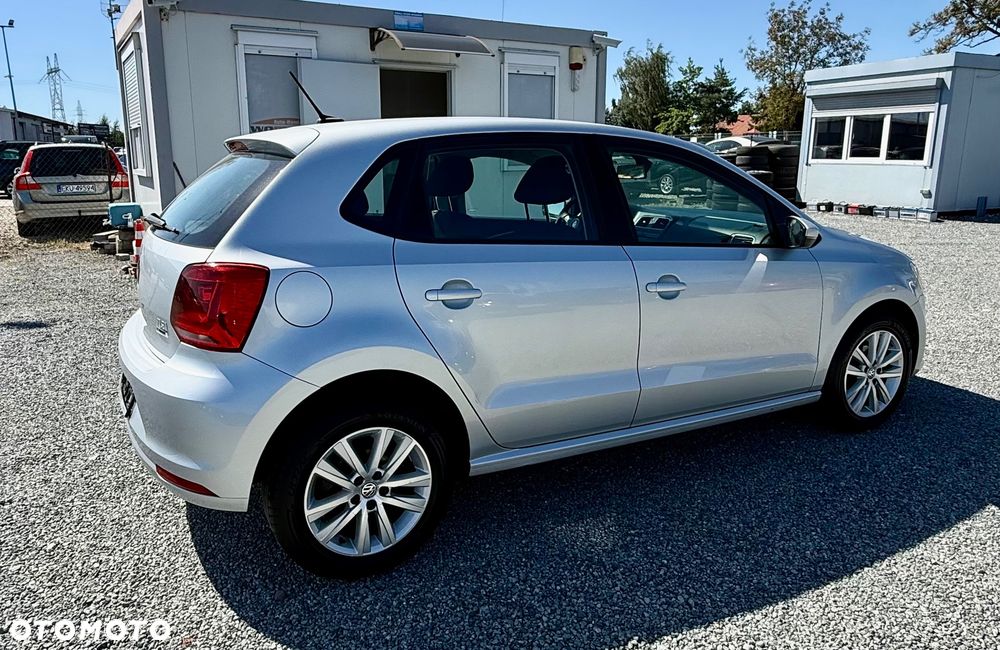 Volkswagen Polo 1.2 TSI BMT Comfortline - 11