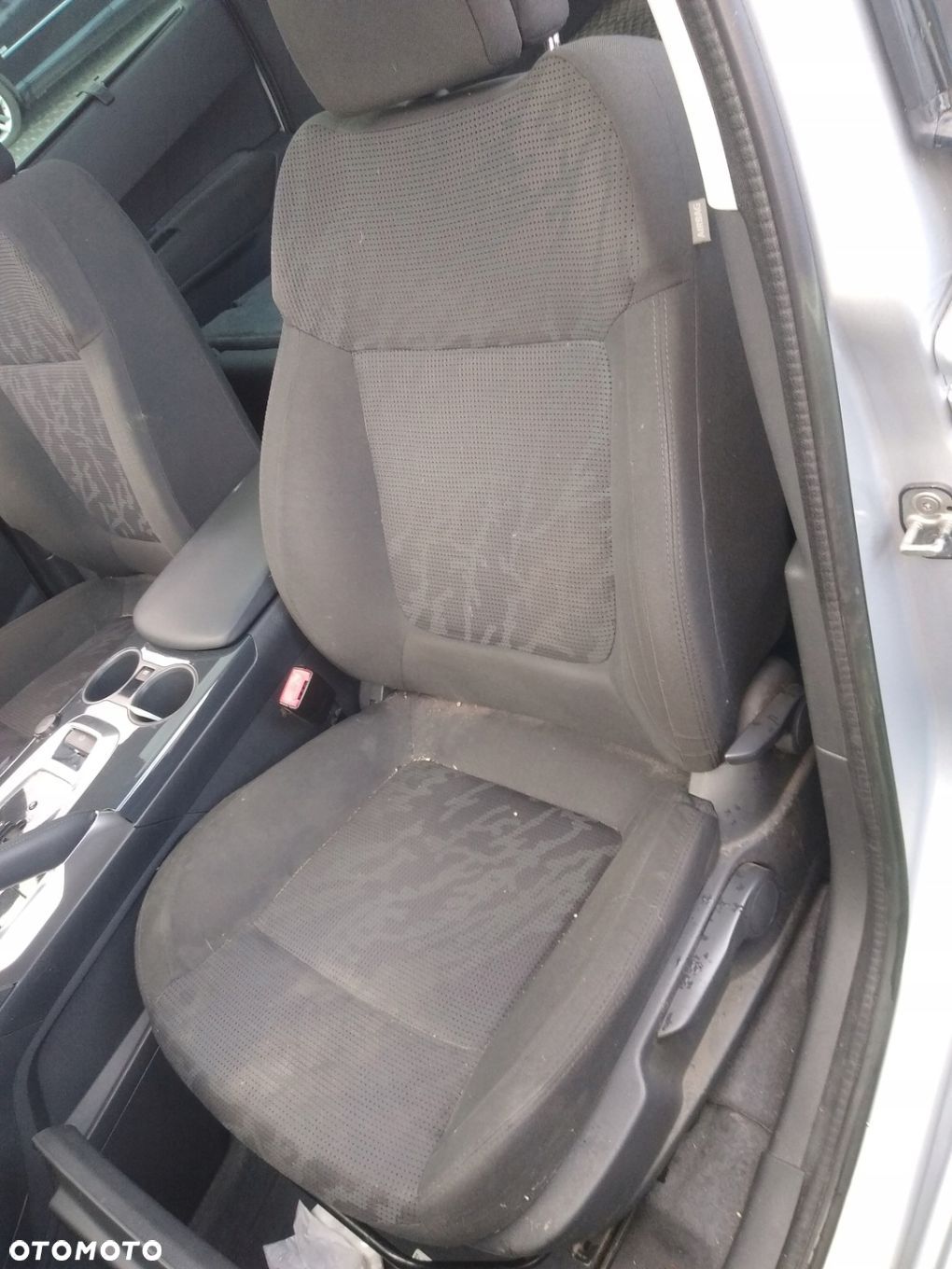 FOTEL LEWY PRZÓD PEUGEOT 3008 2012 ROK - 1