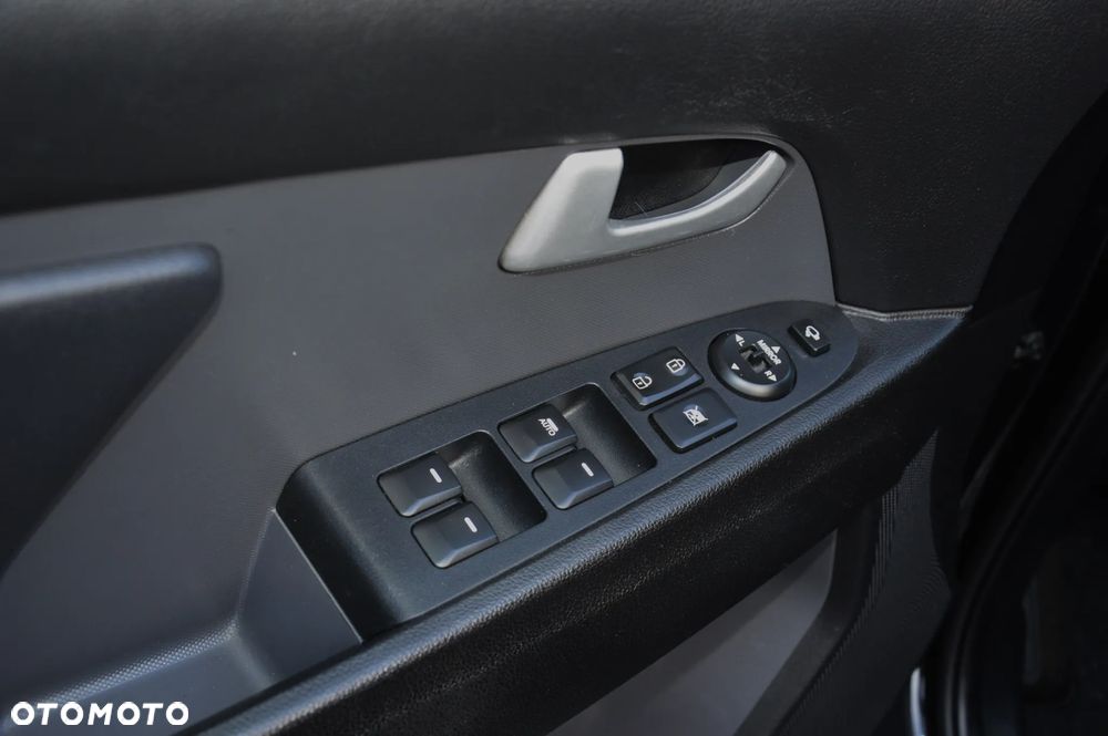 Kia Sportage - 17