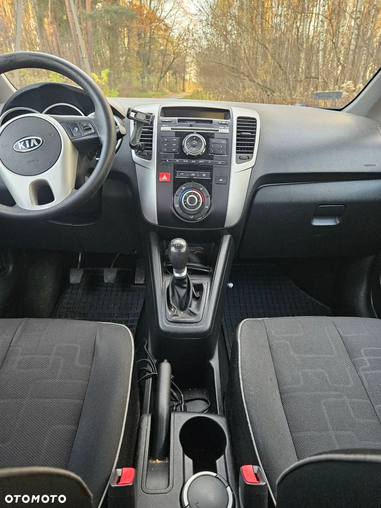 Kia Venga 1.4 M - 12
