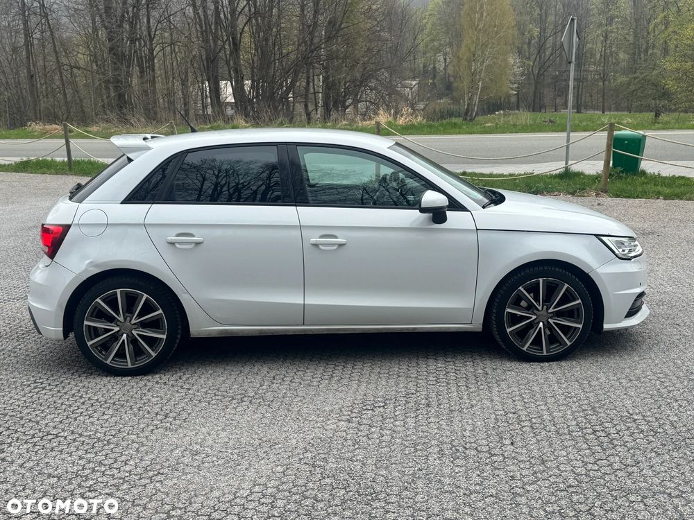 Audi A1 Sportback 1.4 TFSI S tronic - 8