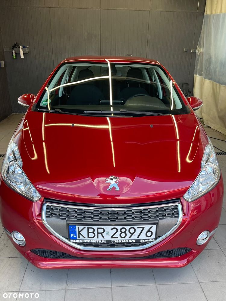 Peugeot 208 95 VTI Allure - 1