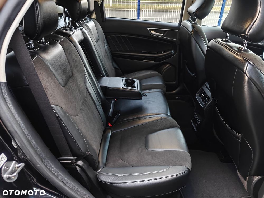Ford Edge 2.0 TDCi Twin-Turbo 4WD ST-Line - 25