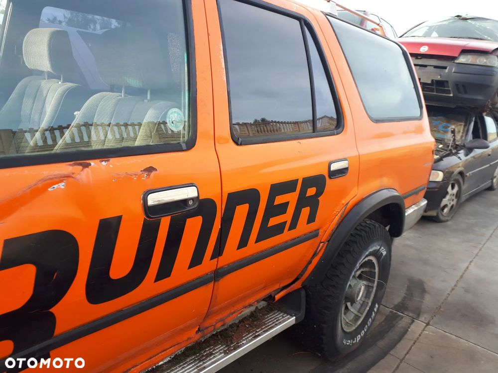 TOYOTA 4RUNNER 90-92 N120 N130 KOŁA FELGI OPONY 31" 15" - 8