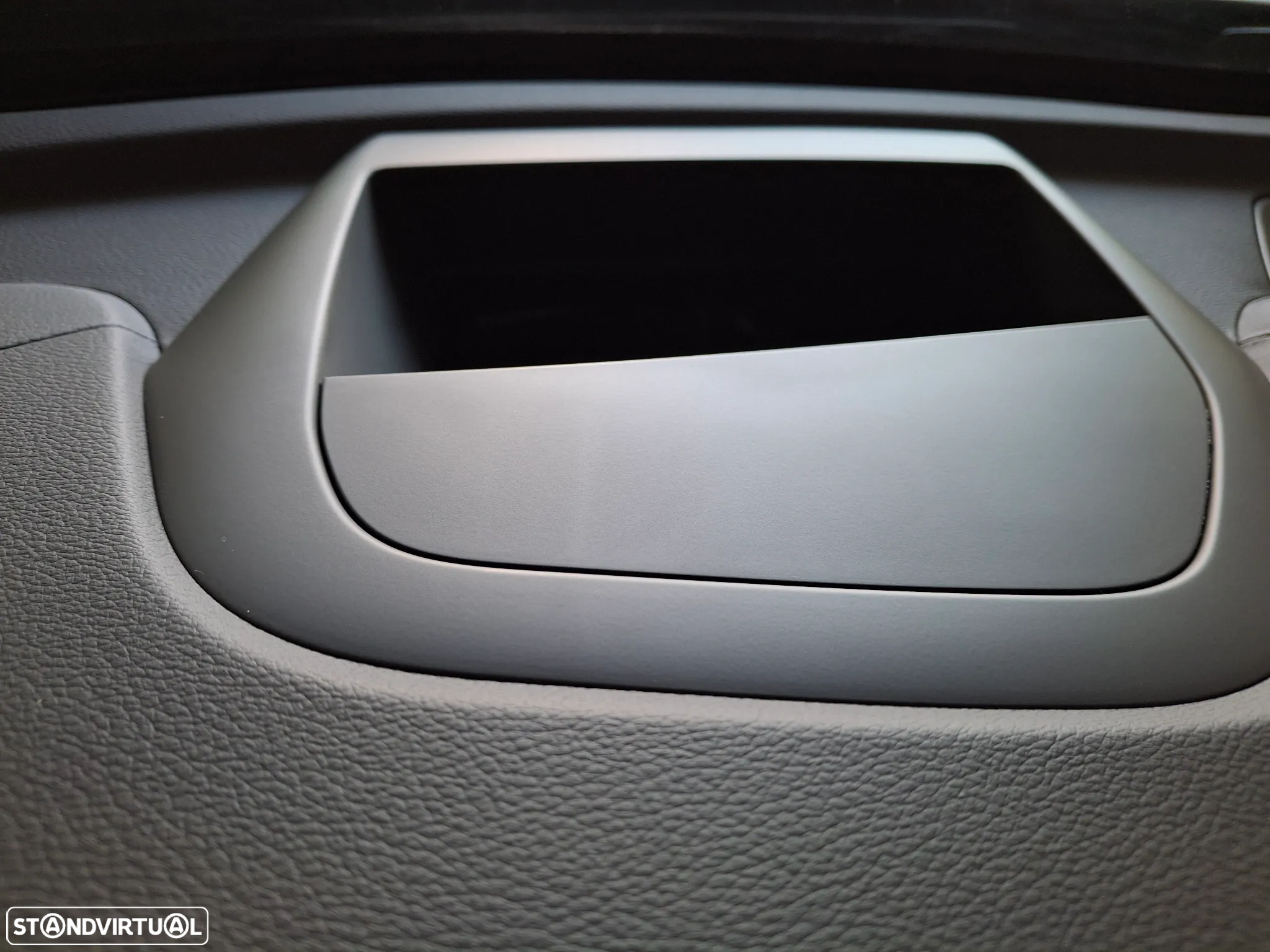 Volvo XC 60 2.0 T8 PHEV Ultra Dark AWD - 35