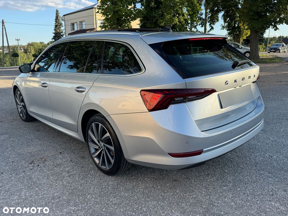Skoda Octavia 2.0 TDI DSG Selection - 11