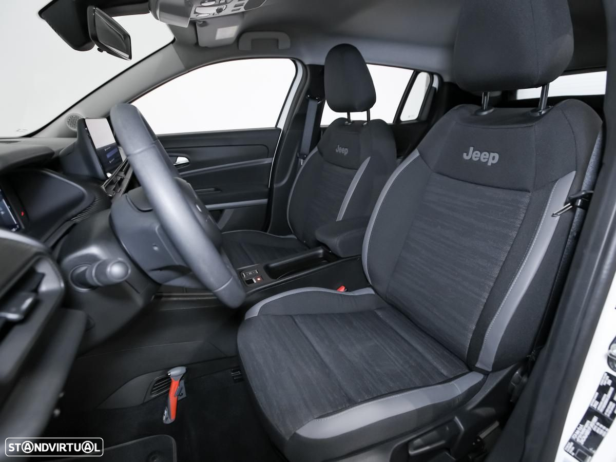 Jeep Avenger 54 kWh Longitude - 8