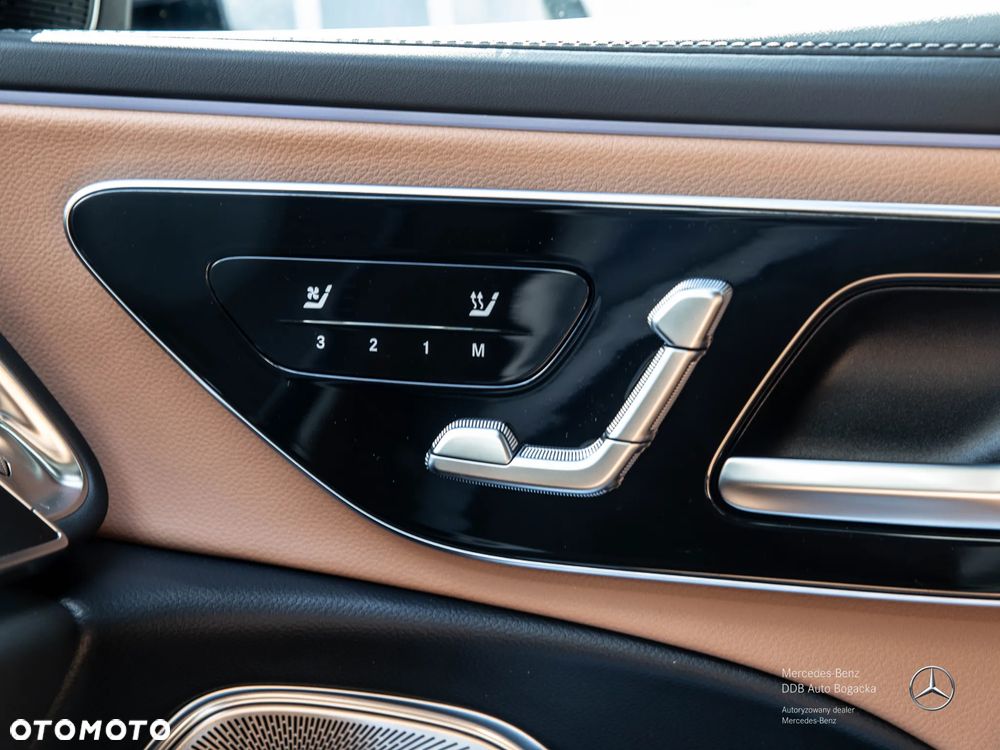 Mercedes-Benz Klasa E 220 d mHEV 4-Matic AMG 9G-Tronic - 9